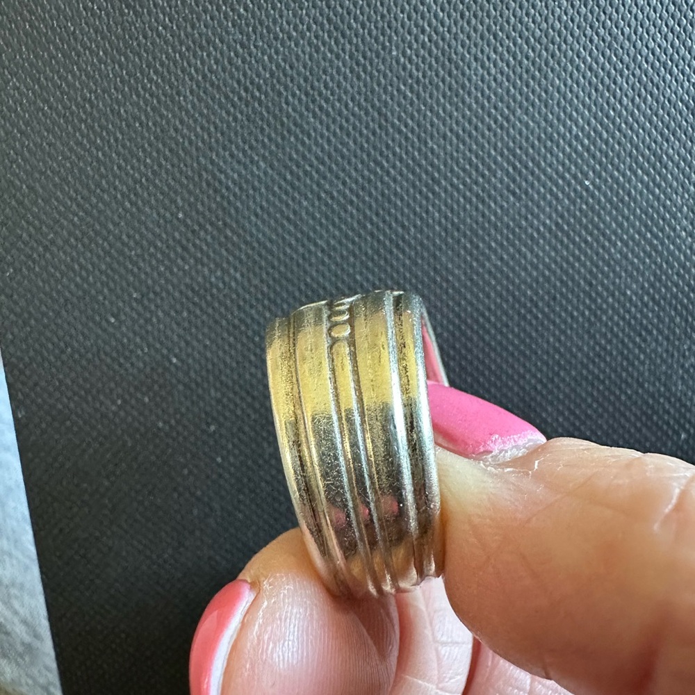 Floral Silver Ring - Picture 2 of 3